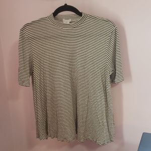 Mock neck short sleeve shirt